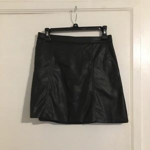Black leather mini skirt!
